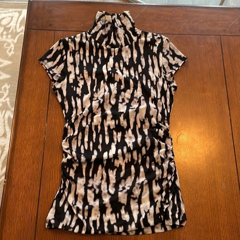 Animal Print Cap Sleeve Blouse. Small. Stretchy. Turtleneck.  Classic look.